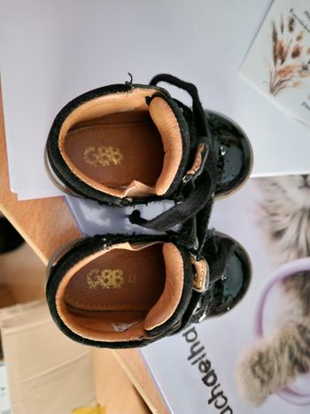 Chaussure bébé kikers