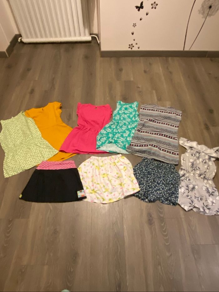 Lot robes 8 ans - photo numéro 5
