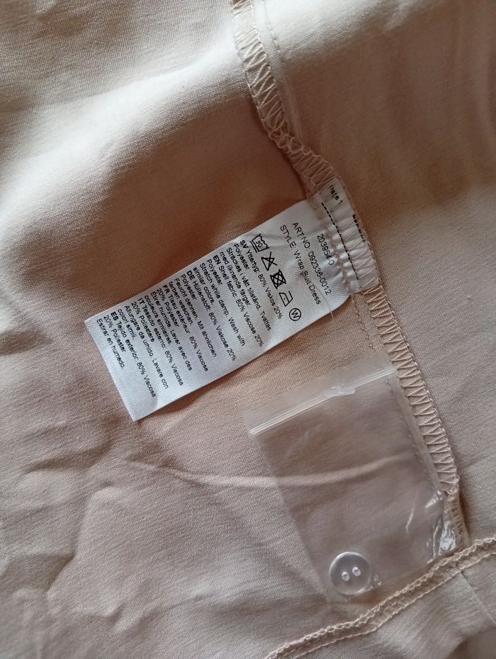 Robe portefeuille NLY trend taille M neuve - photo numéro 4