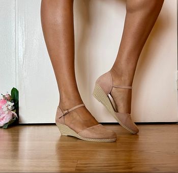 👗✨ Sandales compensées nude – Chic & confort – Taille 41