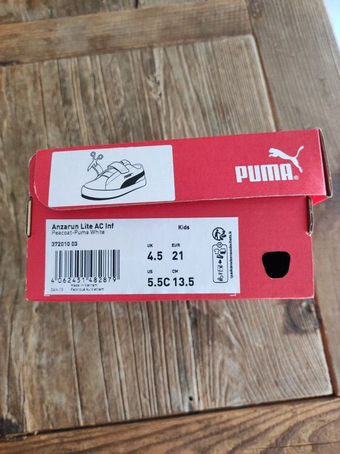 Baskets Puma taille 21 - photo numéro 3