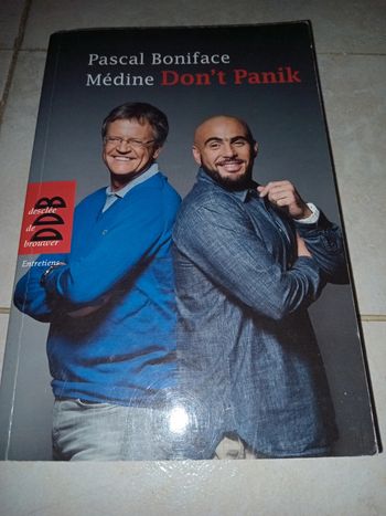 Pascal boniface,  médine : don't panik