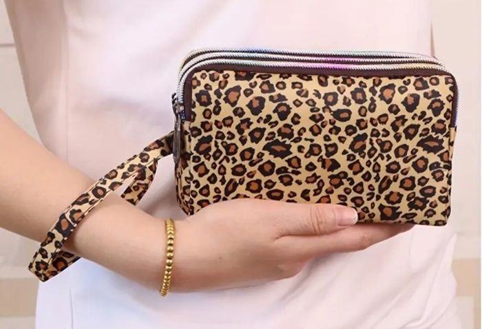 Trousse / Pochette imprimé léopard – multi-compartiments - photo numéro 4
