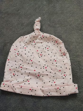 Bonnet neuf 0/3 mois