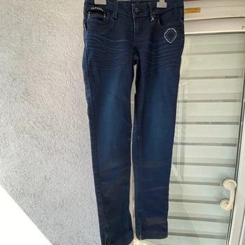 Magnifique jean la mode est à vous taille 36