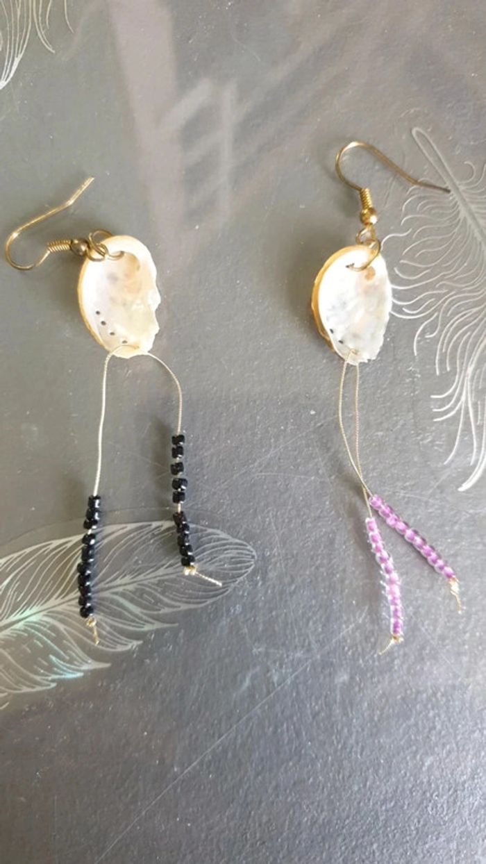 Boucle d'oreilles artisanale en coquillage - photo numéro 2