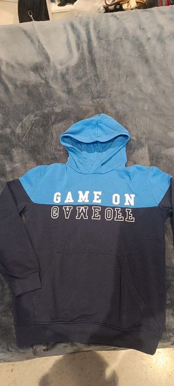 Sweat à capuche 12 ans
