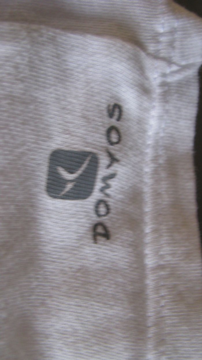 tee shirt blanc et rose - photo numéro 6