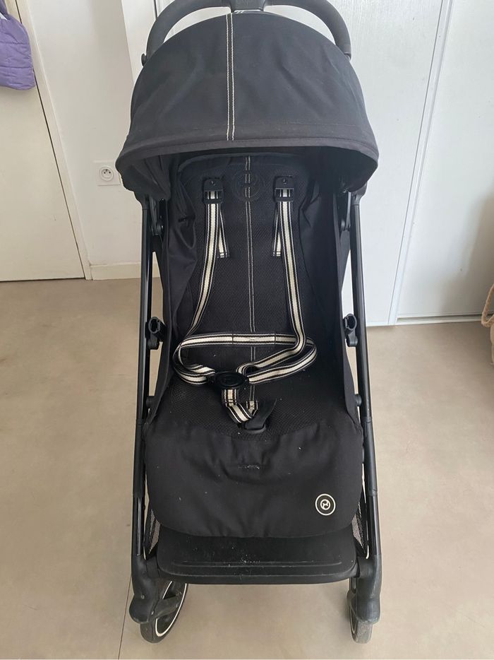 Poussette Cybex Beezy