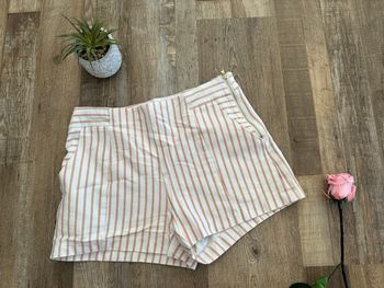 - Short Freesia  - Taille M / 38 - Neuf sans étiquette