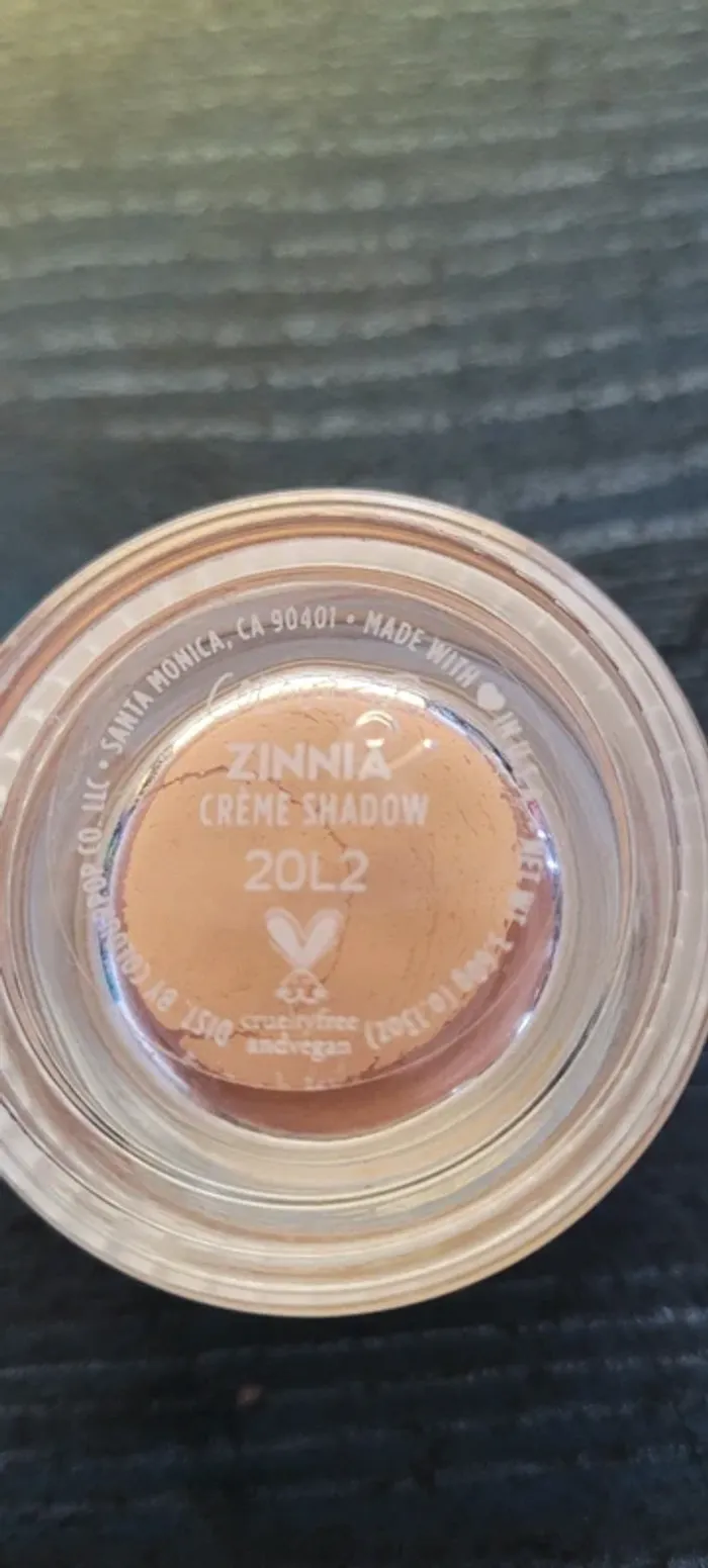 Crème shadow colourpop