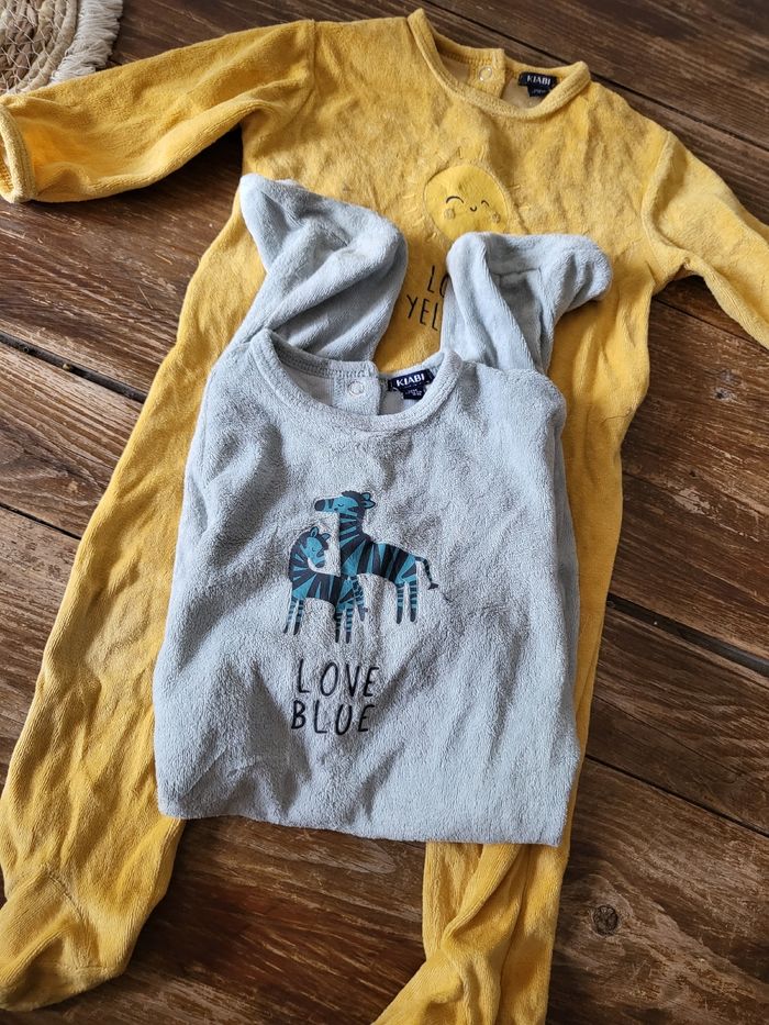 Lot de 2 bodies - photo numéro 2