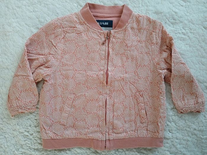 Veste style bomber fille taille 18 mois