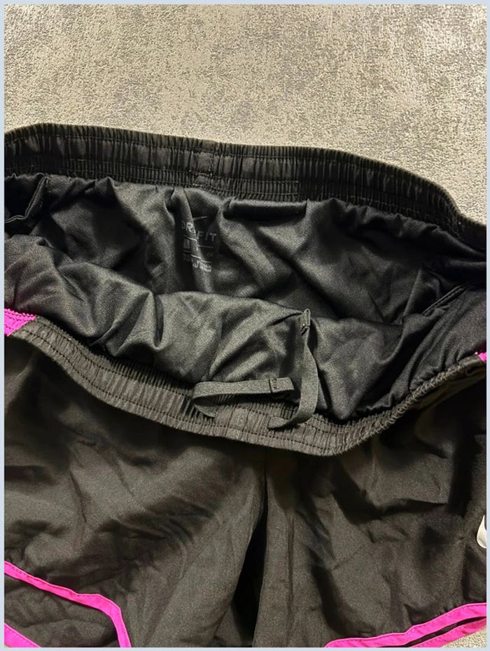 Short Nike Runnig Dri-Fit Noir et rose Taille S - photo numéro 4