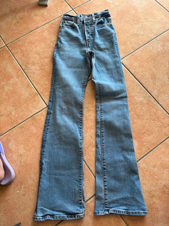 Jean bleu Lévis ribcage boot