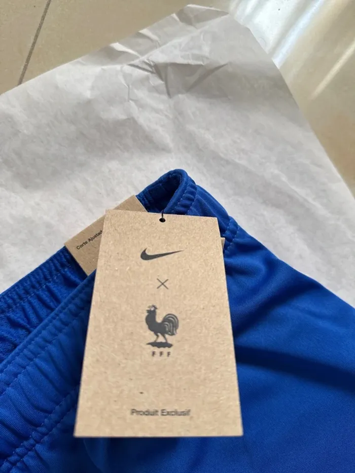 Short de foot Nike équipe de France taille L Adulte Slim authentique neuf - photo numéro 4