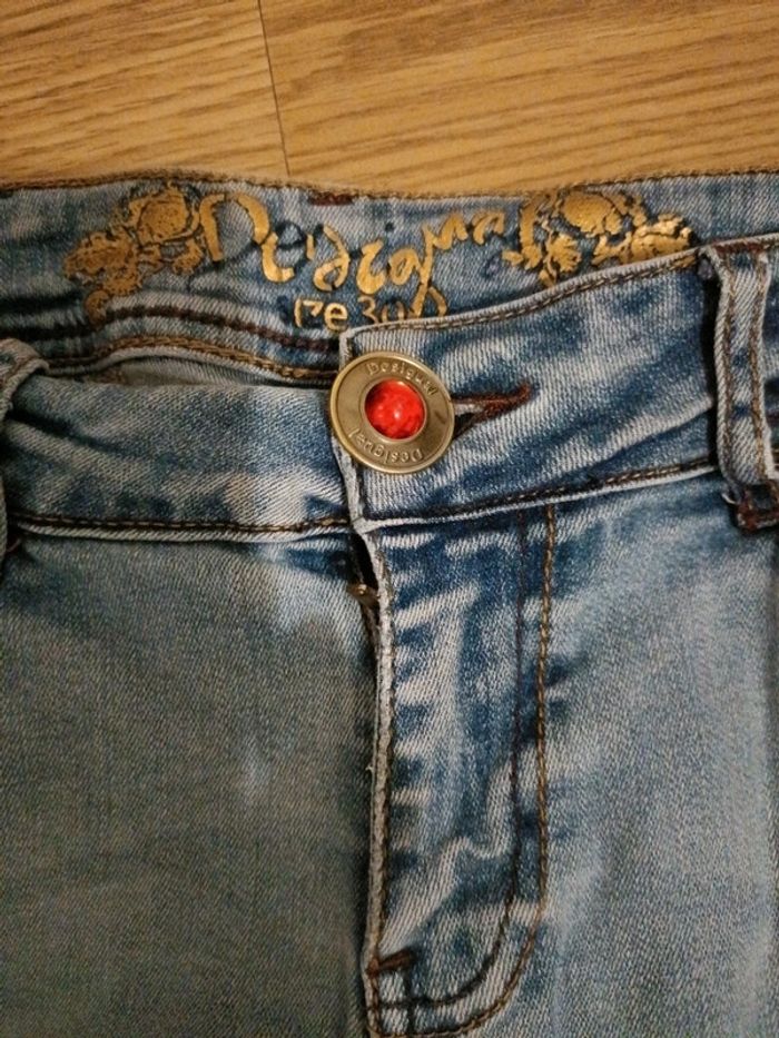 Jean Desigual taille 40 bon état - photo numéro 3