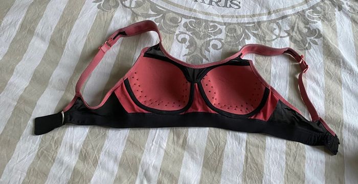 Petite brassière de sport Kalenji 🌹 - photo numéro 3