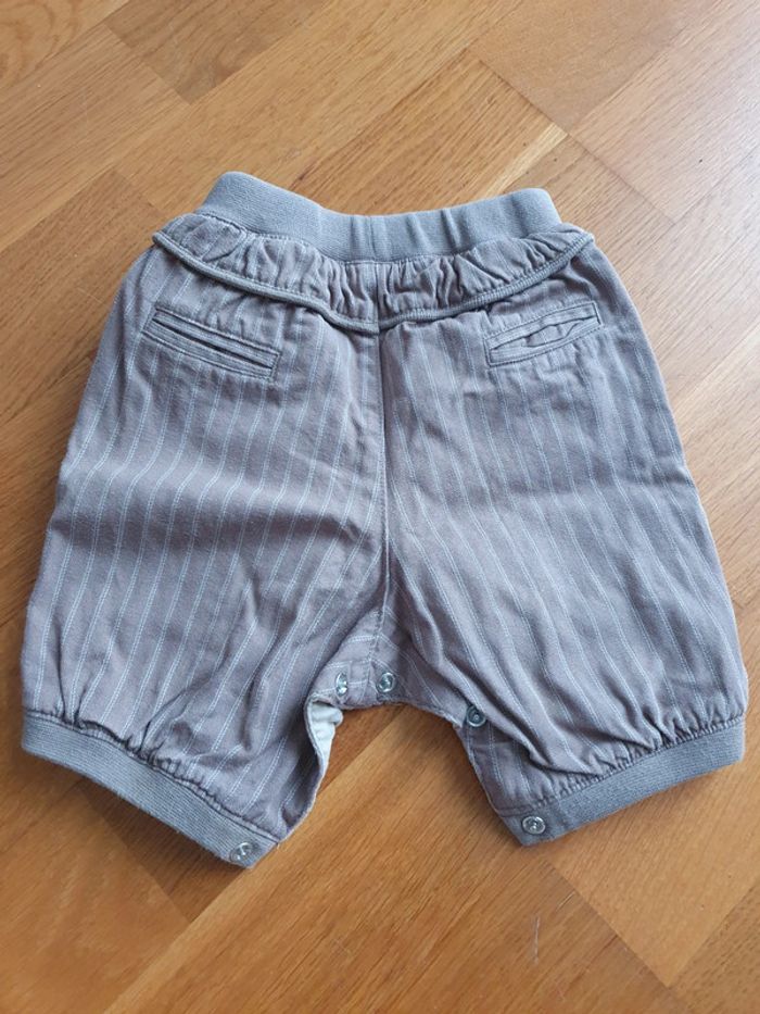 Pantalon 1 mois - photo numéro 2