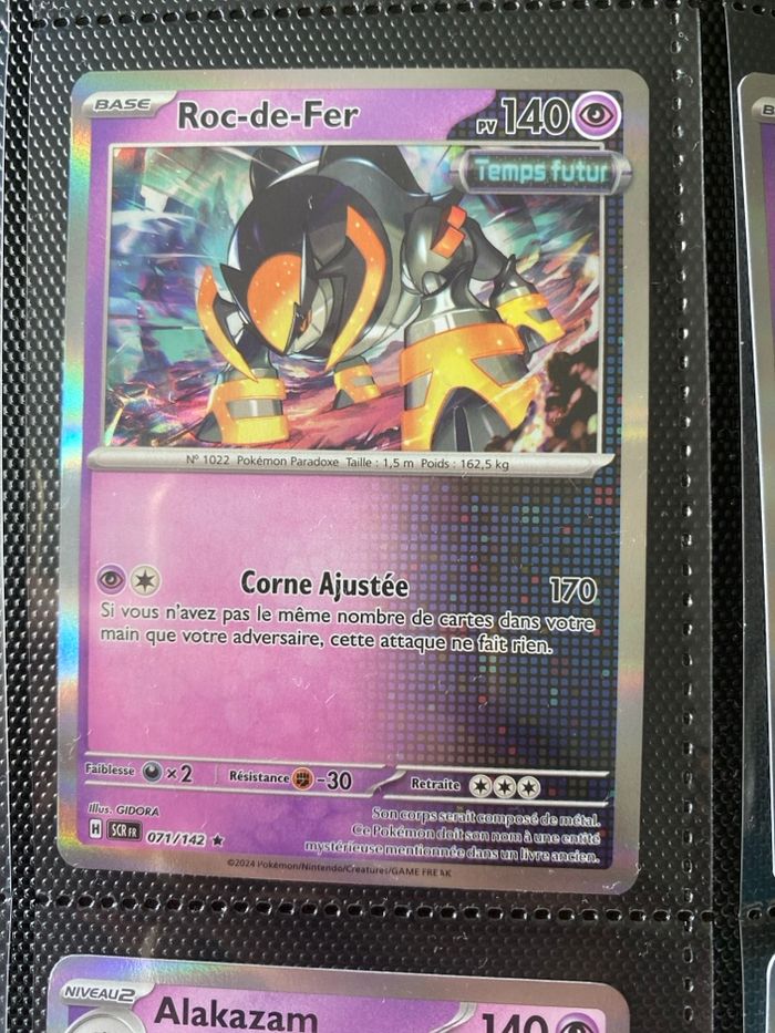 Carte Pokémon holographique neuf
