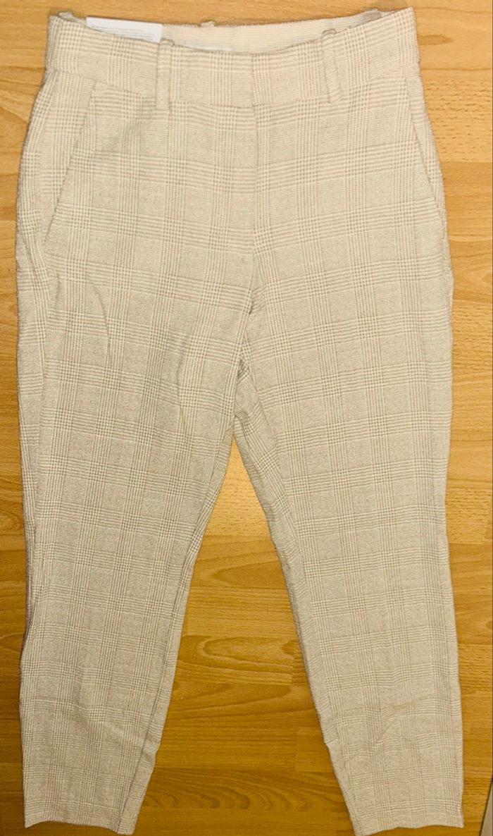 Pantalon à carreaux neuf - photo numéro 7