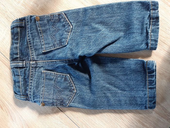 Jeans 6 mois - photo numéro 2