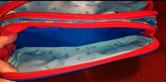 Trousse baby shark. - photo numéro 4