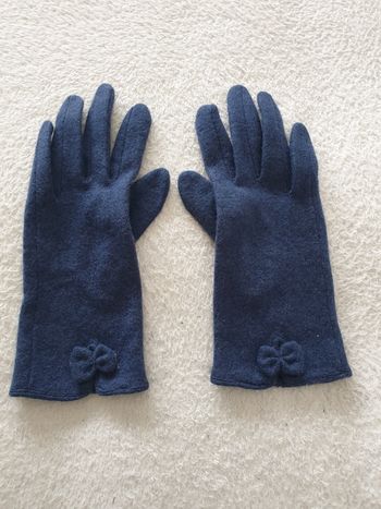 Paire de gants neufs chauds femme