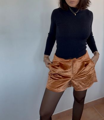 Short LPB en velours ocre taille 38 très bon état