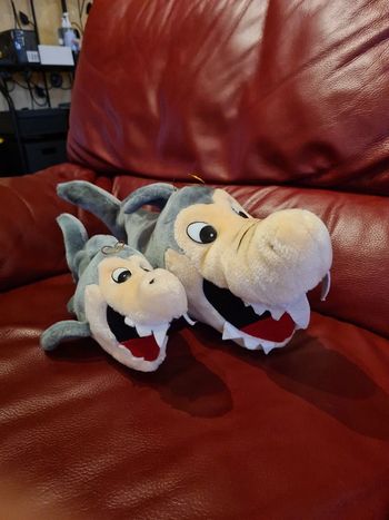 Peluches requins