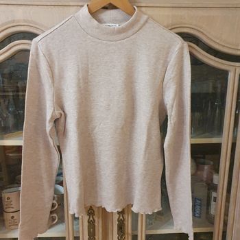 Pull demi saison Couleur beige col montant Taille XL Cache-cache 