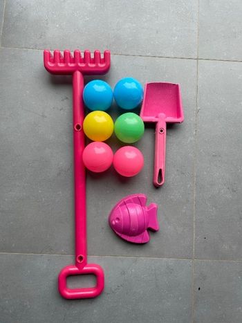 Lot jeux jouets plage rose