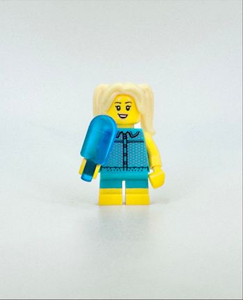 Lego Figurines City : Petite Fille à la Plage