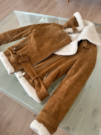 Cazadora piel y borreguito