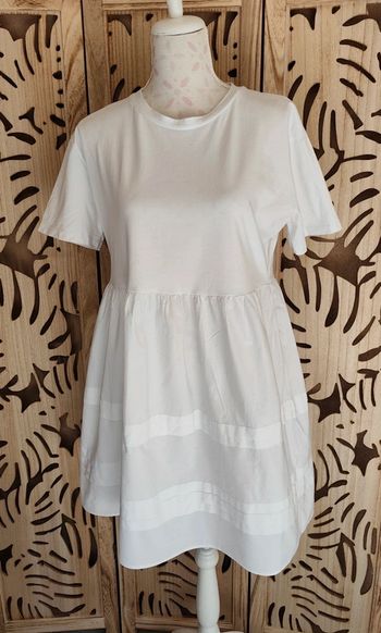 Robe blanche Taille L Zara