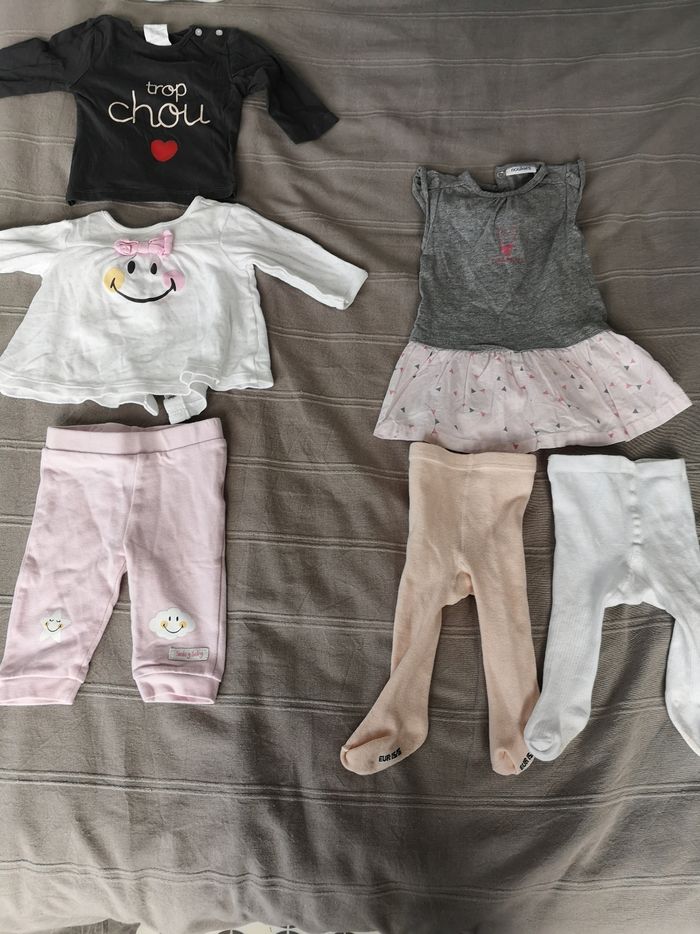 Lot 6 pièces 3 mois