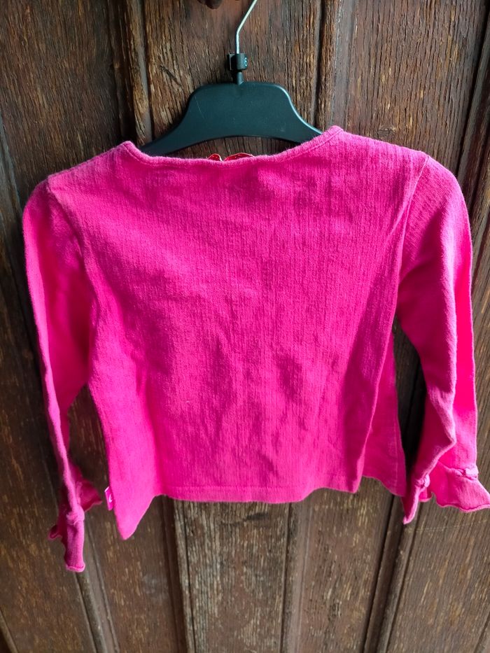 Ravissant tee shirt Christian Lacroix 4 ans - photo numéro 5