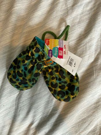 Moufles du pareil au même