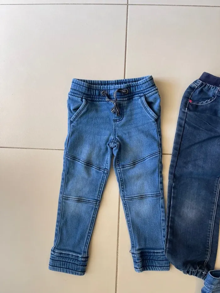 Lit de 4 jeans 👖 fille - photo numéro 2