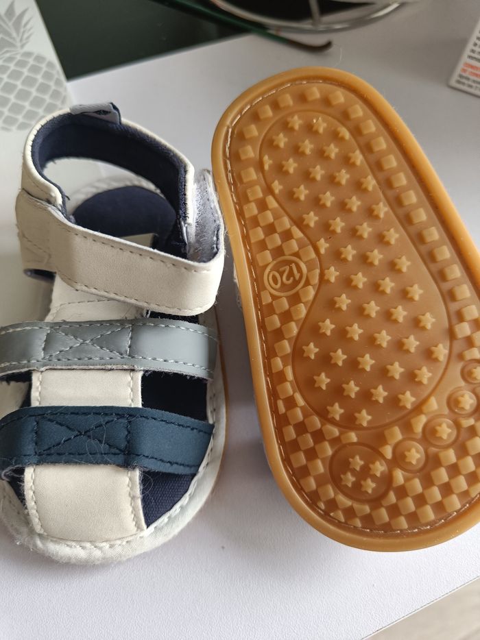 Sandale bébé