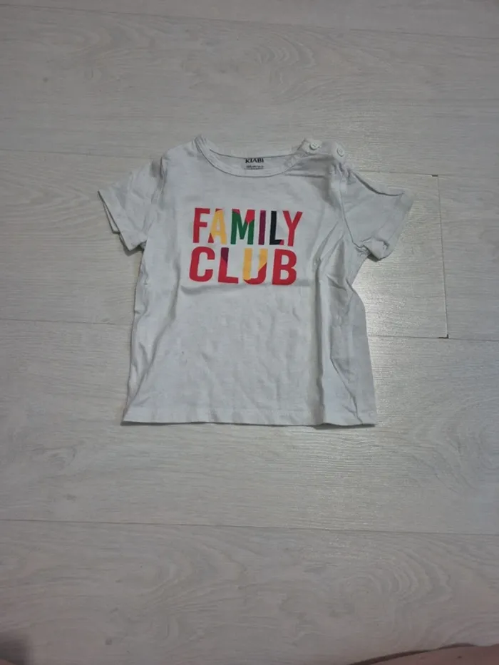 T-shirt "family club " manches courtes