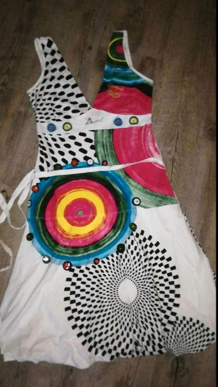 Robe  blanche d'été