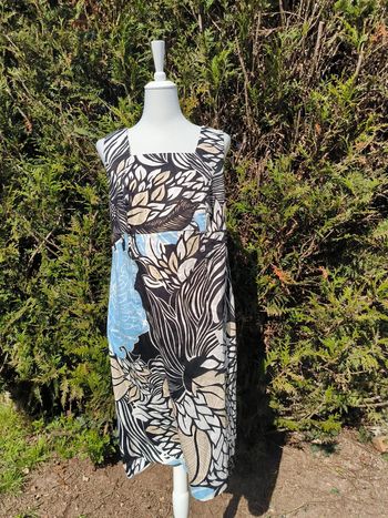 Robe fleurie bon prix collection taille 46