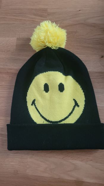 Bonnet smiley
