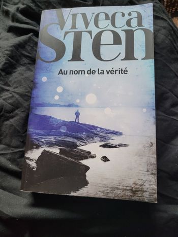 Au nom de la verite Viveca Sten