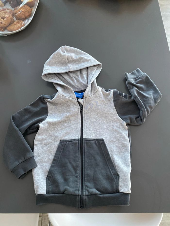Gilet adidas 4-5 ans