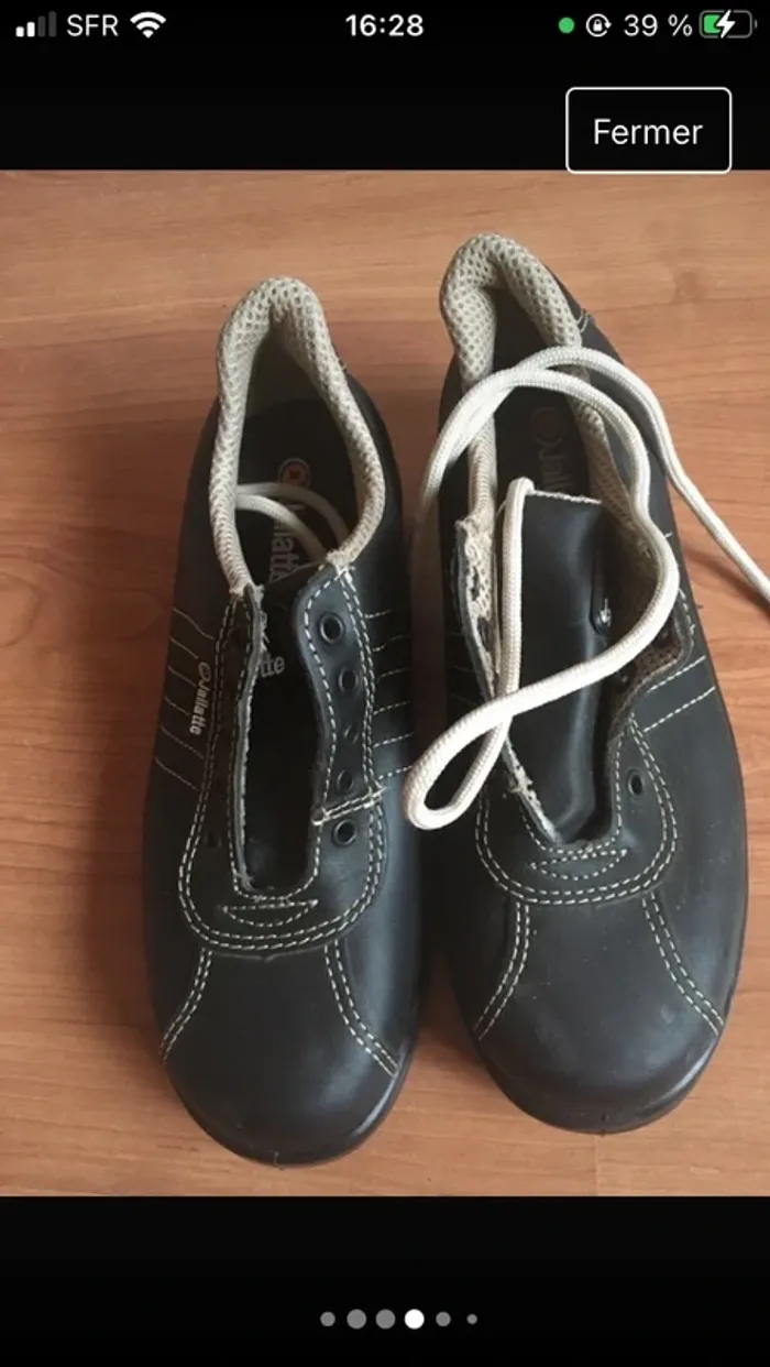 Chaussures de sécurité marque Jallatte en 38 jamais portée - photo numéro 3