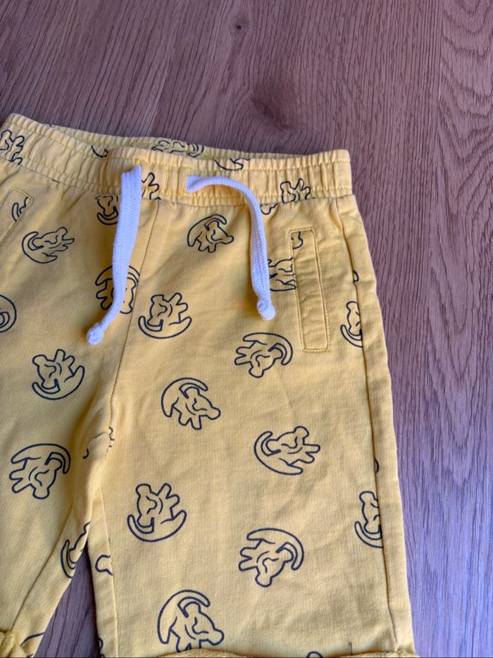 Short garçon taille 23 mois - photo numéro 3