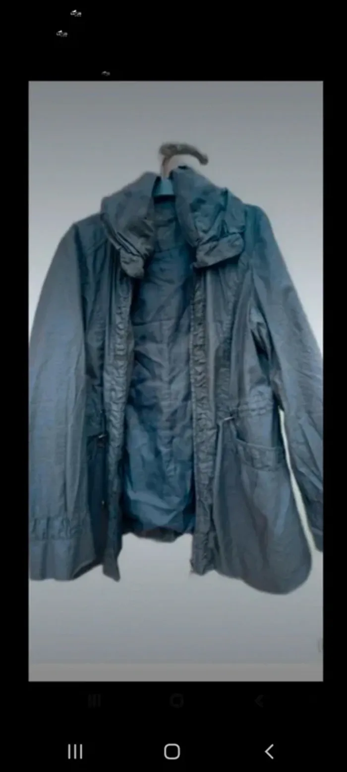 Veste 🧥 Armand Thiery t.4 - photo numéro 2