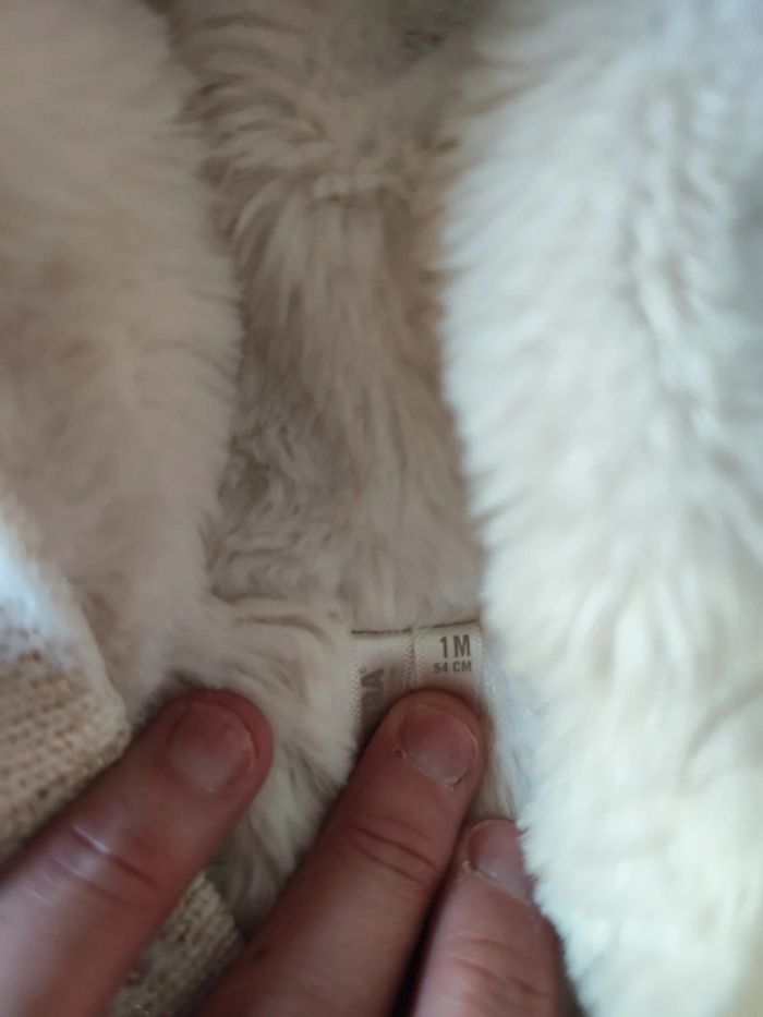 Pull bien chaud taille 1 mois - photo numéro 2